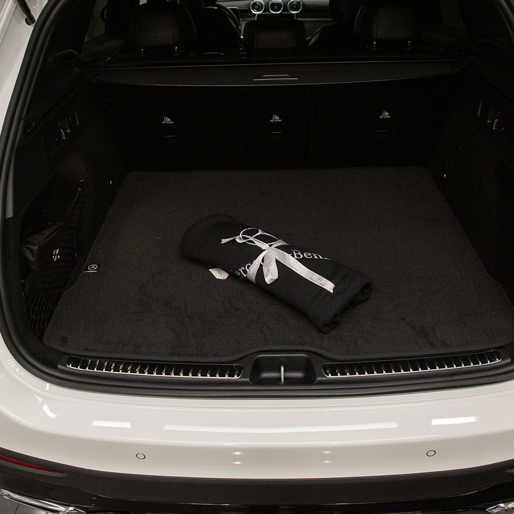Mercedes-Benz Black Blanket – Mercedes-Benz Boutique by Fletcher Jones
